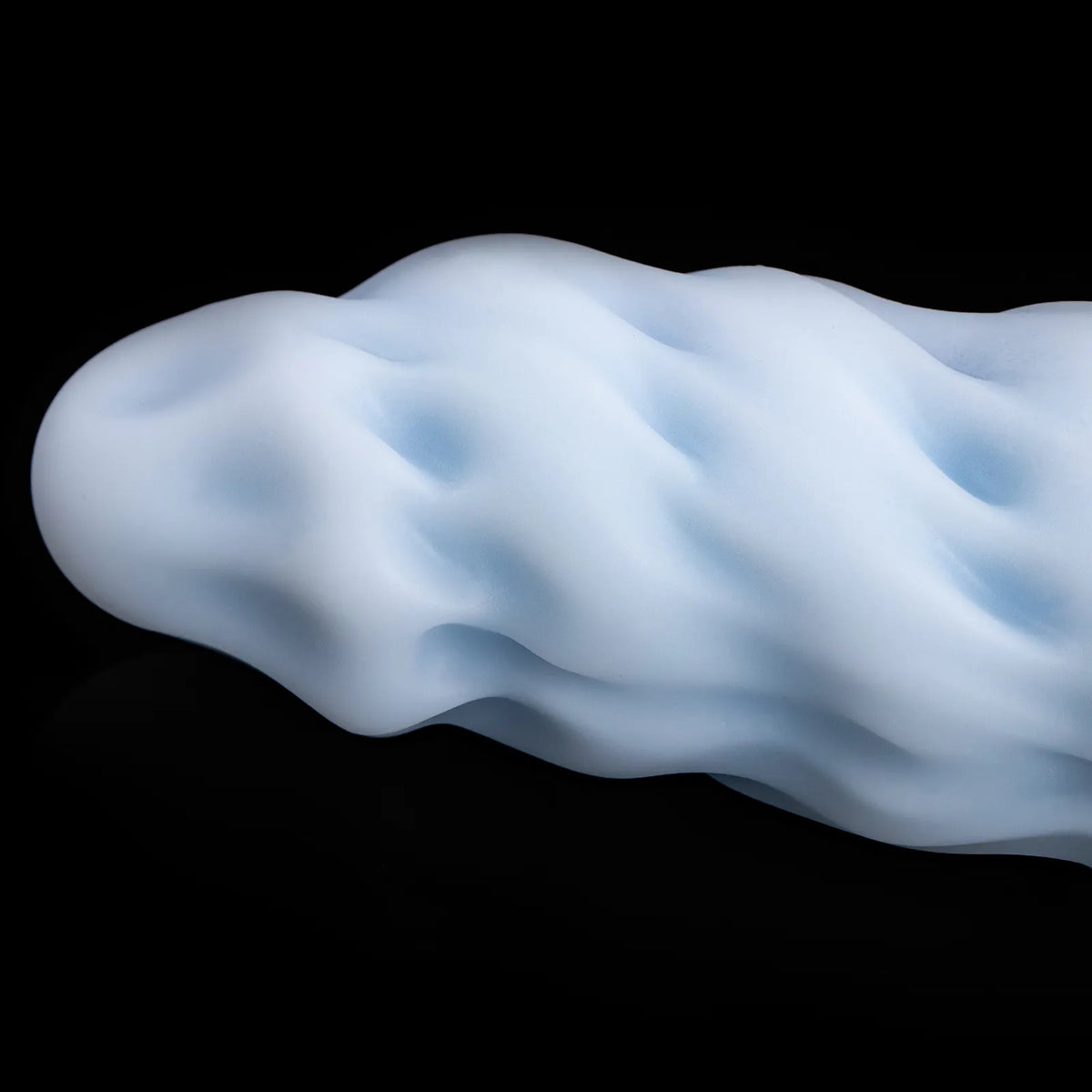 Close-up of Nivaskel's tapered rounded tip and the recessed channels behind the head.